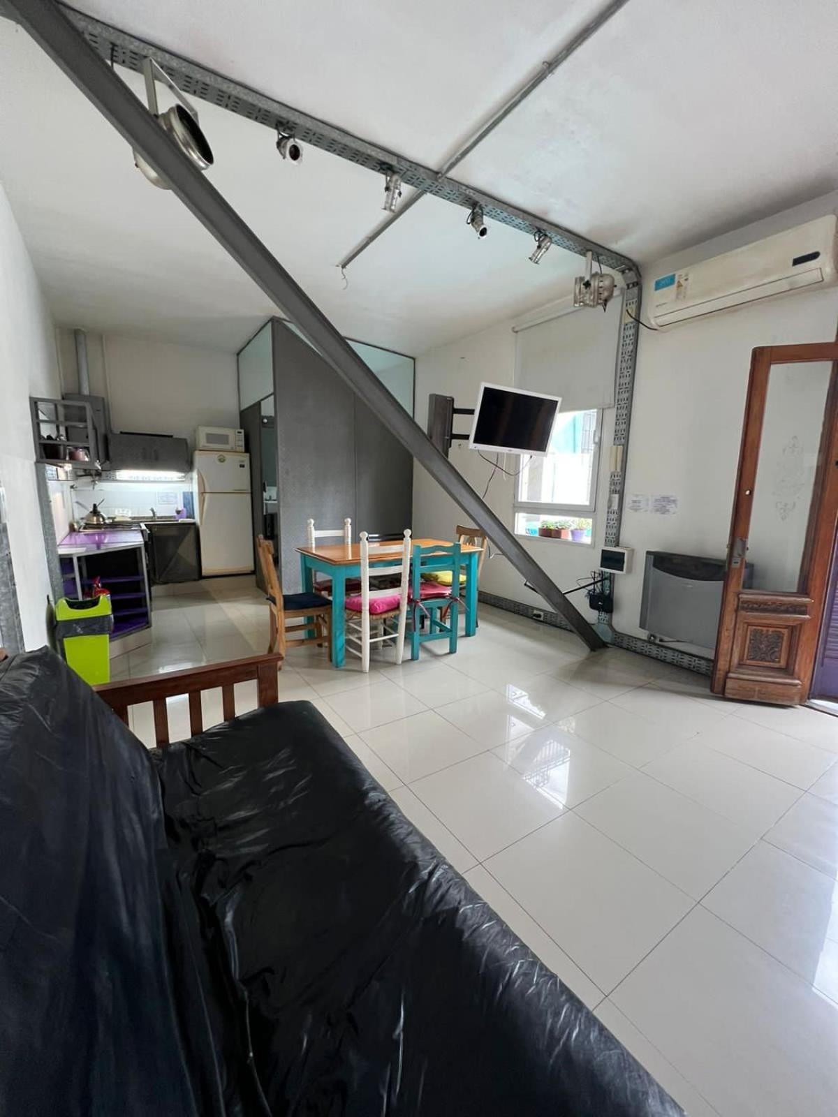 Hostel High